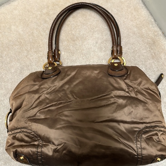 Tod’s used authentic leather trimmed tote in olive green - Picture 5 of 7